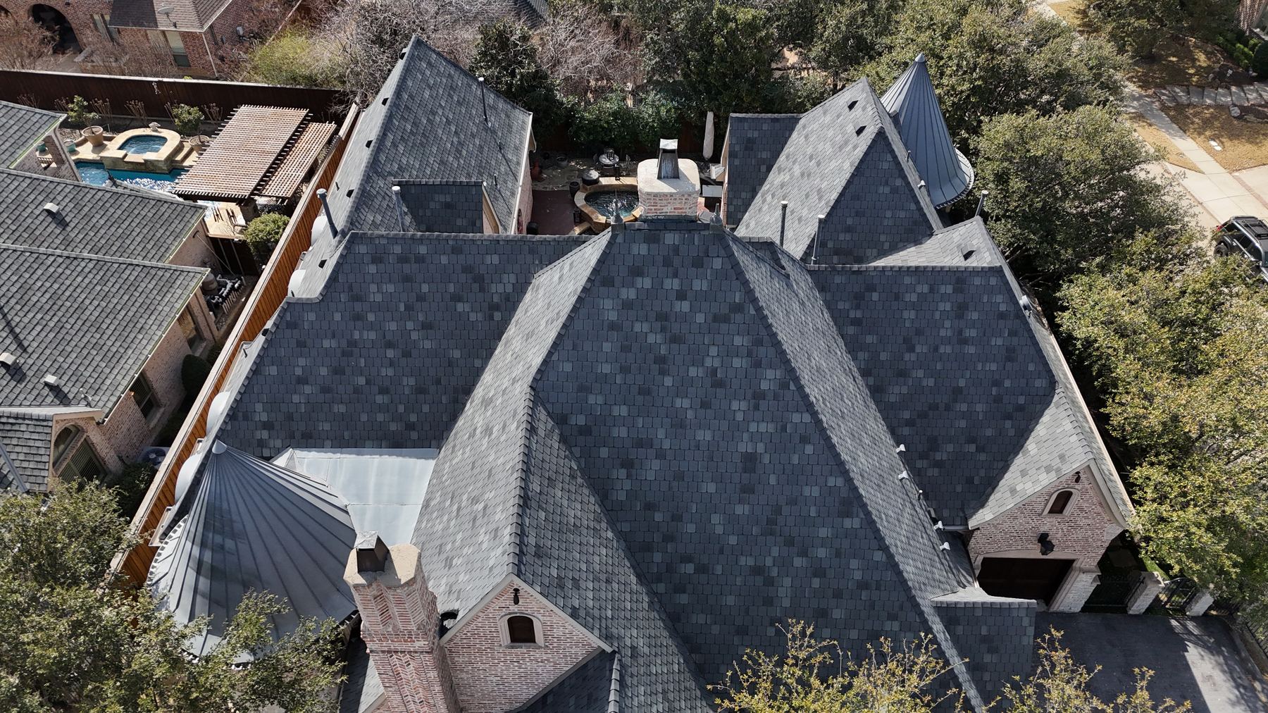 DBX Roofing project in DFW